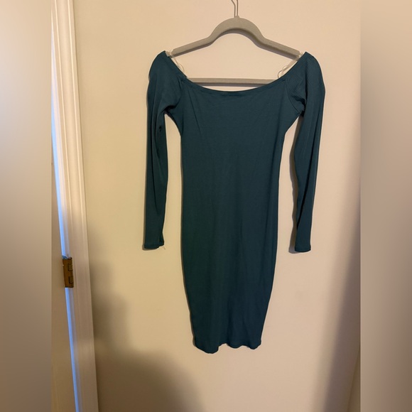 Windsor Teal Long Sleeve Dress ribbed knit off the shoulder mini dress NWT - Picture 3 of 4